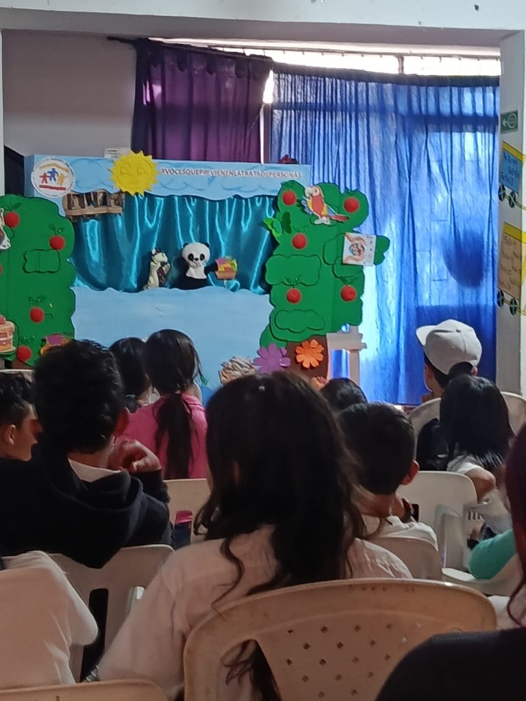 Presentación "“Milo, el oso que hacía postres"